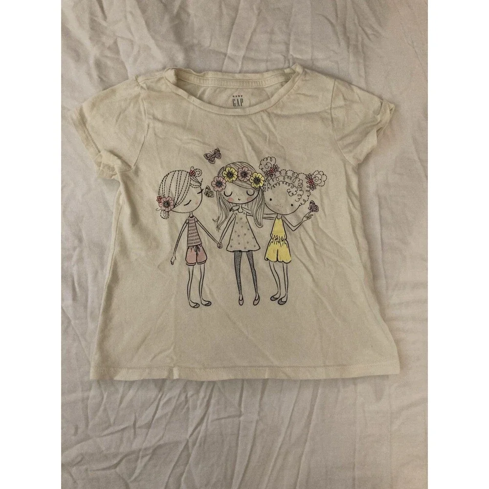 Size 5 Years Baby Gap girls clothes - 1 piece T shirt | people theme